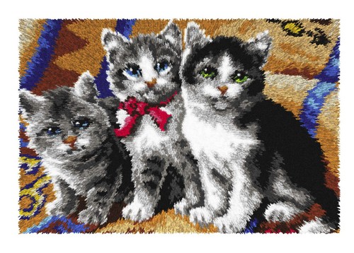 Three kittens latch - latch, kit
