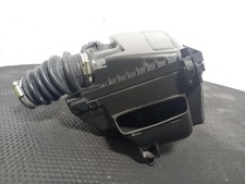 FORD FOCUS Air Cleaner/Box