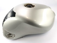 Kawasaki ZR7 ZR750F [1999] - Fuel Tank Fuel Tank Fuel Tank