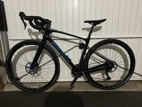 Giant revolt advanced medium - giant,