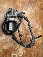 Toyota Lexus Oil Cooling Pump 56010-HRA090 Spares Or Repairs