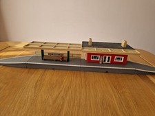 Triang/Hornby OO Gauge R2