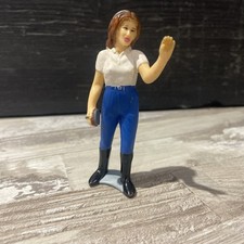 Rare Retired Schleich Horse Stable Girl Groomer  2002 figure Club 