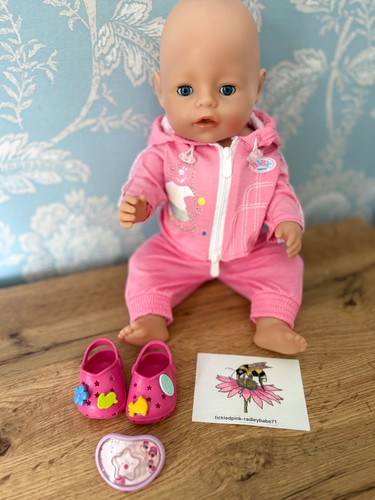 Gorgeous 43cm zapf baby - gorgeous,