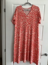 Masai V-neck Short Sleeve