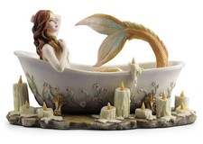 Bathtime - Mermaid Relaxing in