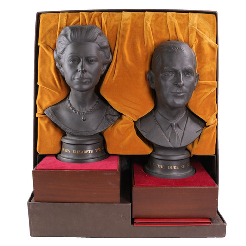 Royal doulton queen elizabeth - royal,