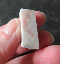 ULTRA  RARE TUGTUPITE (6.8