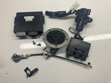 Yamaha FZ6 04-06 -  Lock set 1 key ignition barrel ecu tank cap 