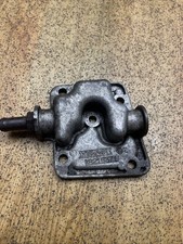 TRIUMPH STAG ENGINE   CYLINDER
