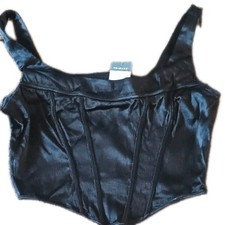 Ladies Black Sleeveless Basque