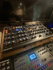 Novation Peak 8-Voice