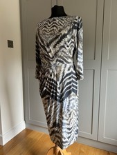 Gorgeous M&S AUTOGRAPH Grey