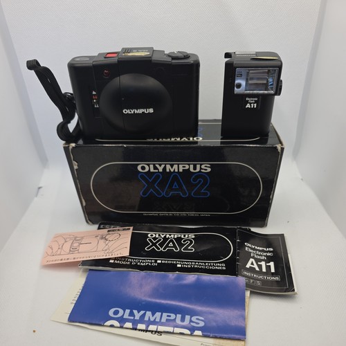 Olympus xa2 point shoot - olympus,