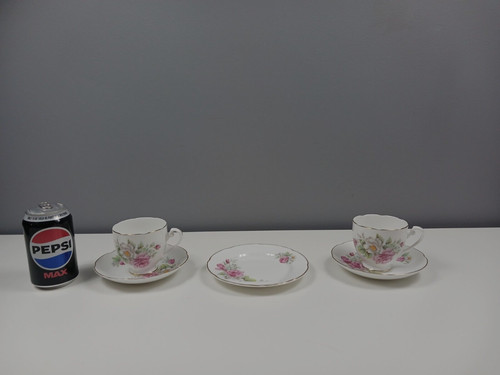 Royal grafton bone china - royal,