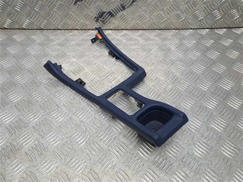 Centre console gearstick trim - centre,