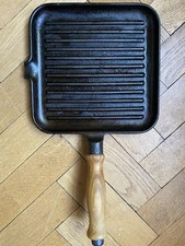 Victor Vintage Heavy Duty Cast