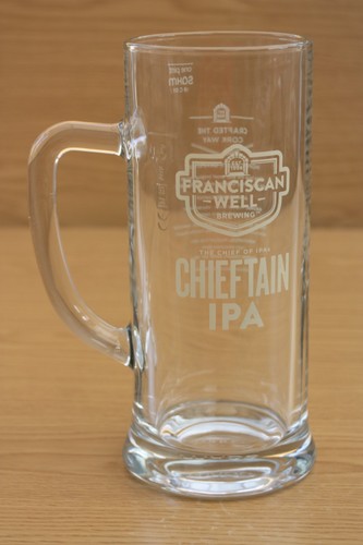 Collectable breweriana pint - breweriana,