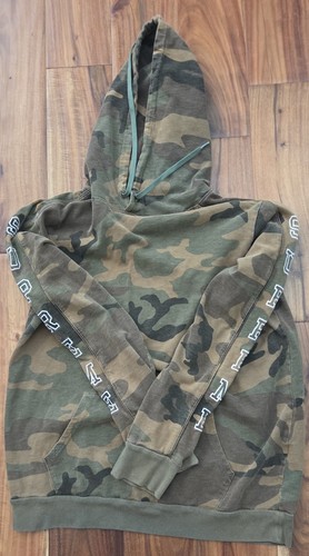 Supreme woodland camo pullover - camo,