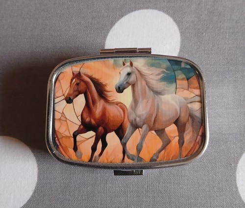 New galloping horses - horses', pill