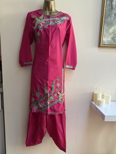 Pink gold embellished indian - pink,