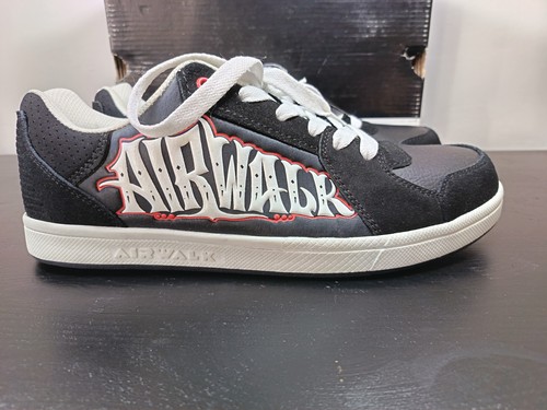 Vintage air walk - air, skateboard