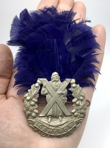 Cameron highlanders cap badge - cameron,
