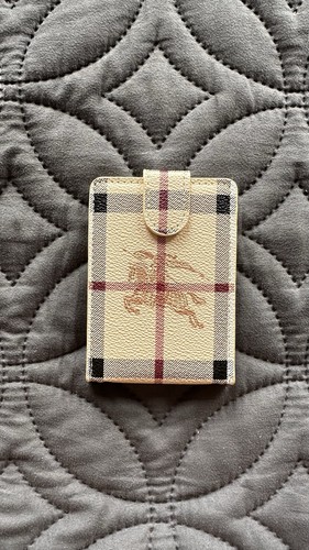 Burberry card holder - burberry,