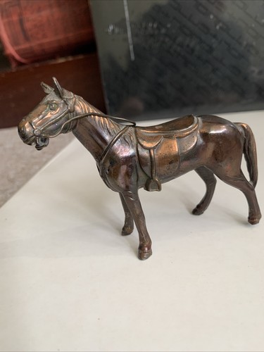 Horse figurine bronze tin - bronze, /