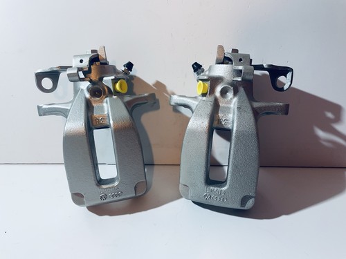 Golf mk4 r32 pair rear - of,