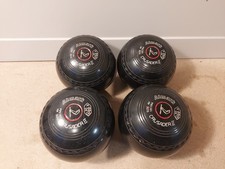 Almark Crusader 2 Bowls size