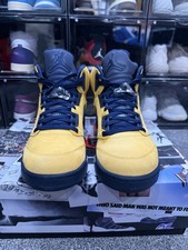 Jordan 5 Retro Michigan (2019) UK12