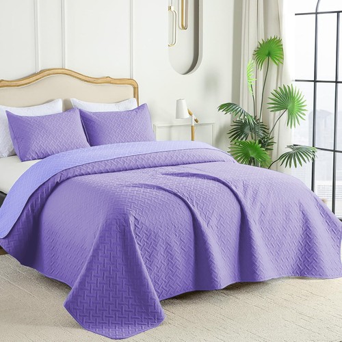 Quilted bedspread basket weave - quilted,