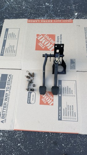 Lhd pedal brake - (brake, +
