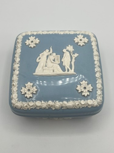 Wedgwood blue square - wedgwood,