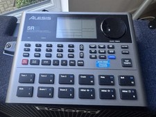 Alesis SR18 Drum Machine