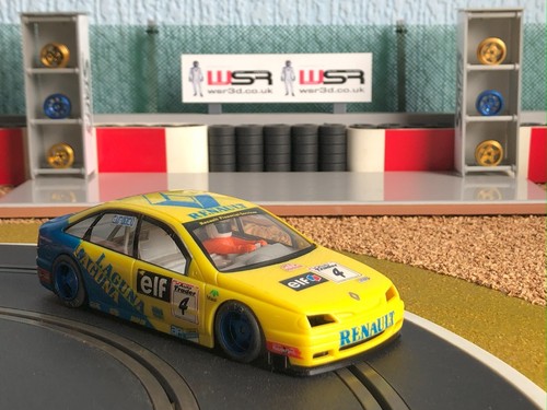 Scalextric classic renault - scalextric,
