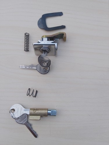 Vespa sprint rally key - vespa,