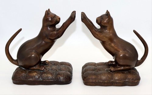Vintage bronze playfull - x,