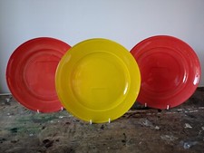 3x Pyrex Sprayware Plates Red