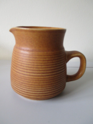 Langley pottery jug brown - langley, milk