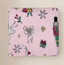 CHRISTMAS THROW NUTCRACKER