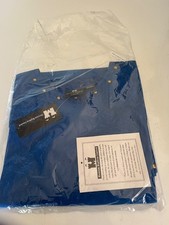 VINTAGE NEW MUSEUM REPLICAS