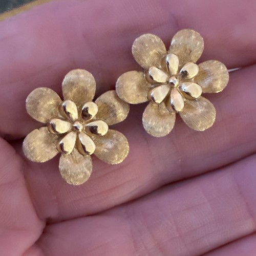 Vintage crown trifari - crown,