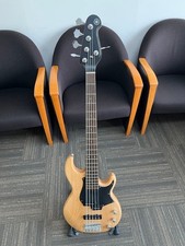 Yamaha BB235 Electric Bass 5