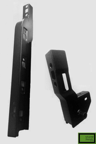 Bulkhead pillar bottom - bulkhead, +
