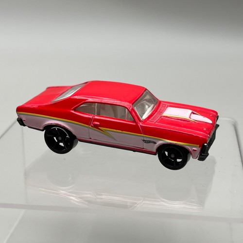Hot wheels chevy nova - hot,