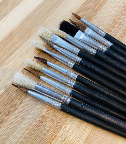 New artists paint - 12,