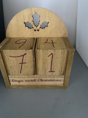 Vintage wooden countdown - wooden, to