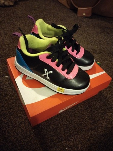 Pair kids heelys shoes - pair,
